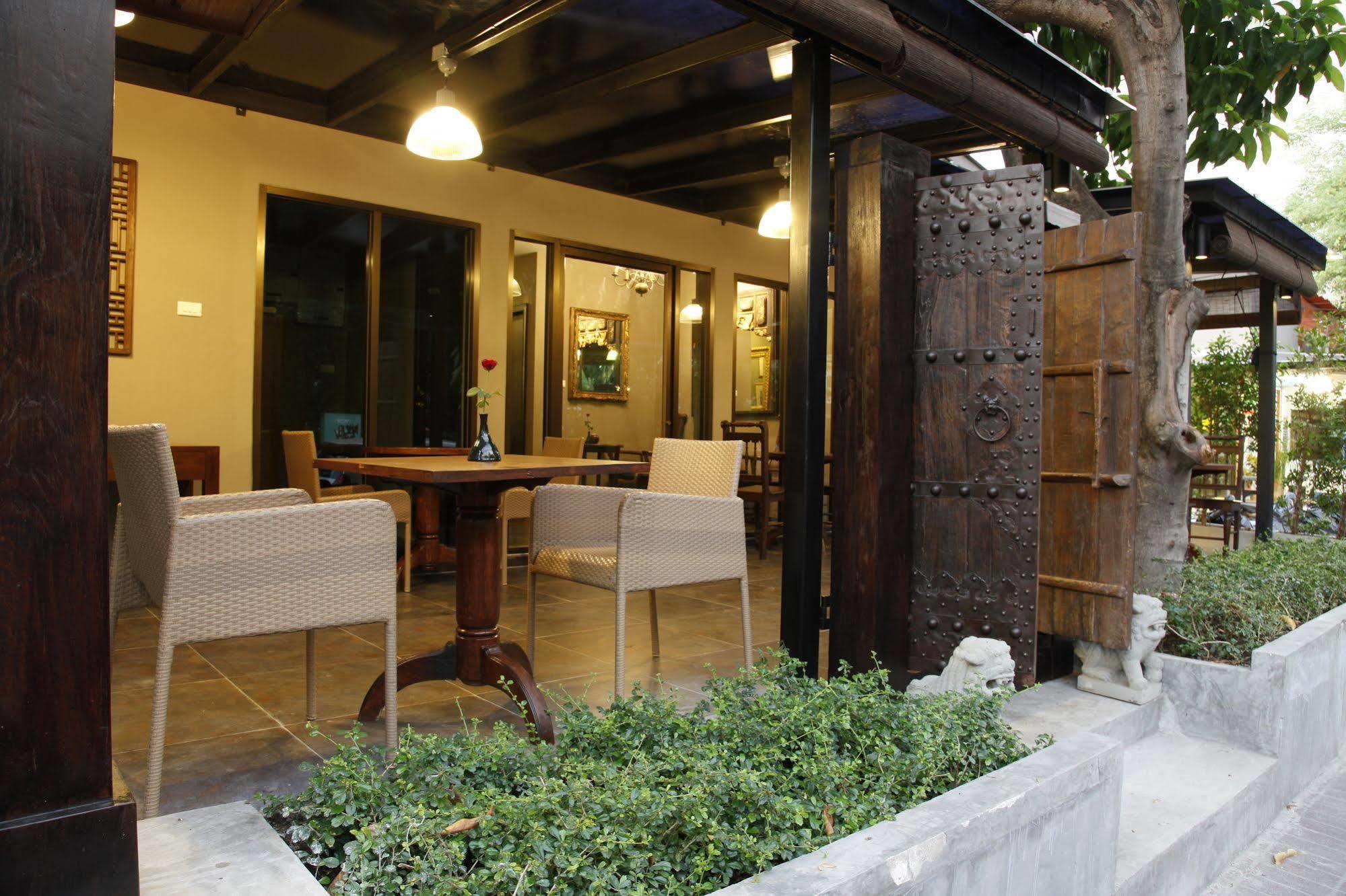 Hotel Lilu Čiang Mai Exteriér fotografie